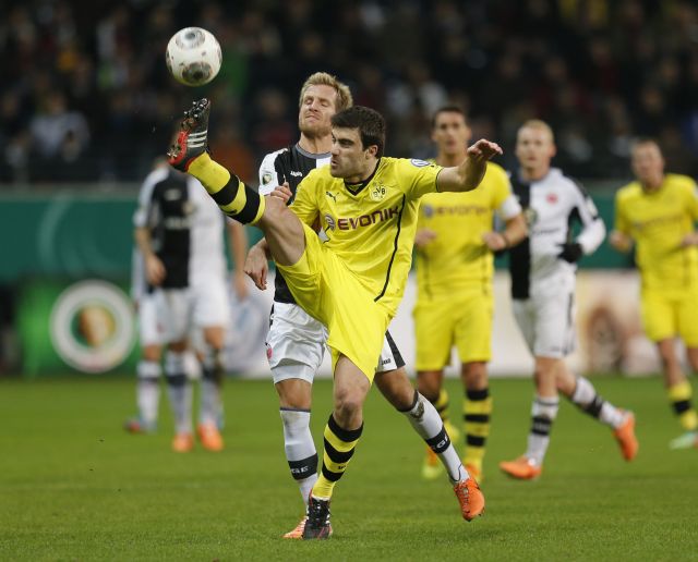 Η Ντόρτμουντ απέκλεισε την Αϊντραχτ και πέρασε στους «4»